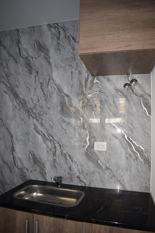 SIMIL MARMOL GRIS AISPLAC 1.22X2.90X3MM vista 3